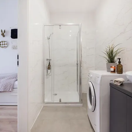 Oasis - Modern Charm, Timeless Comfort *