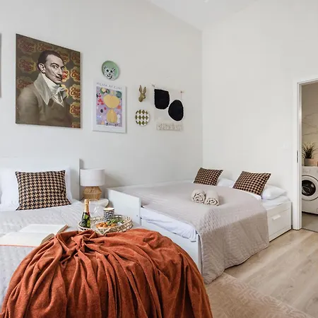 Oasis - Modern Charm, Timeless Comfort *